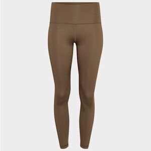 Aritzia Golden GlossForm Cheeky Hi-Rise 26” Legging